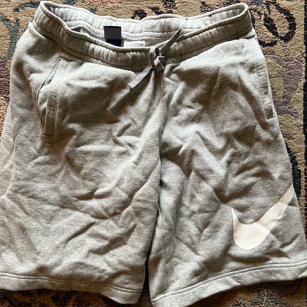 Nike grey shorts